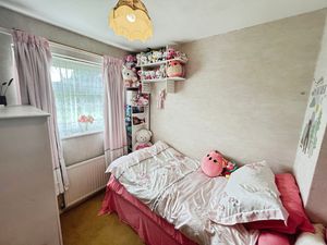 Bedroom 4- click for photo gallery